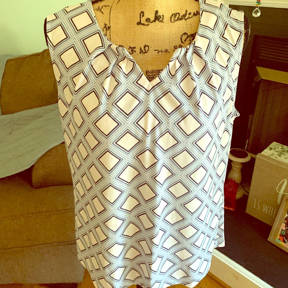 Women’s shell